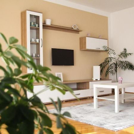 Apartments Marina Sveti Filip i Jakov Εξωτερικό φωτογραφία