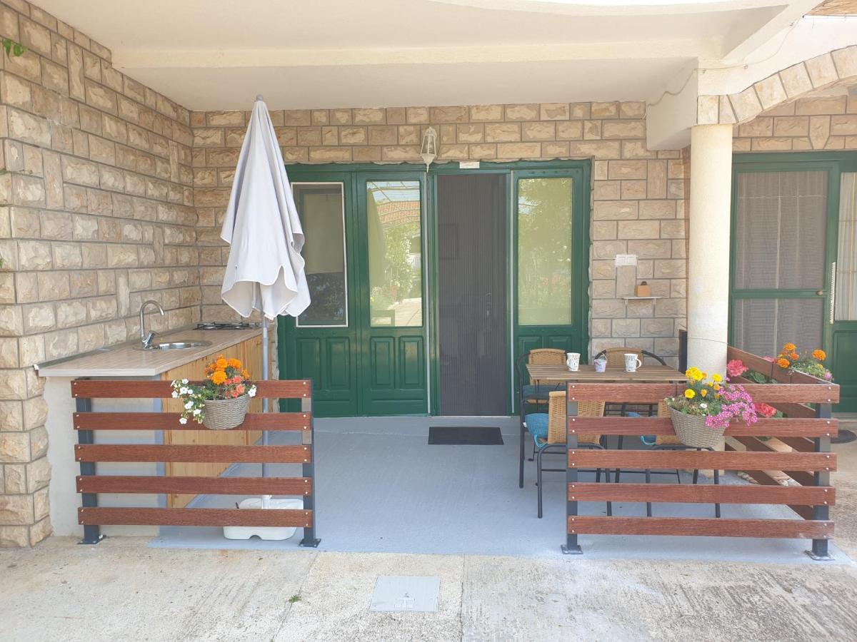 Apartments Marina Sveti Filip i Jakov Δωμάτιο φωτογραφία