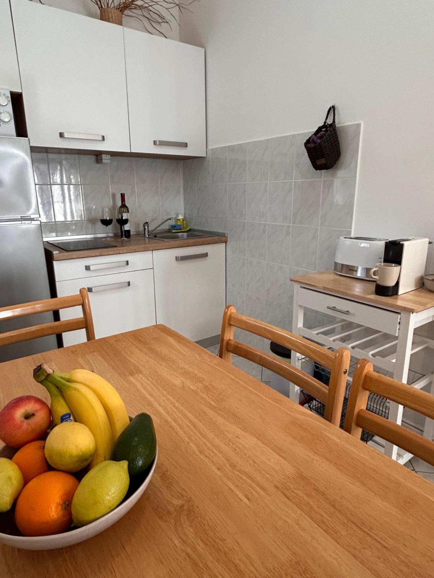 Apartments Marina Sveti Filip i Jakov Εξωτερικό φωτογραφία